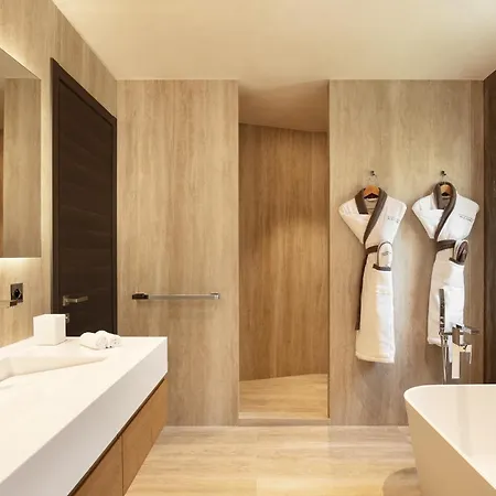 Villa Cosy, Hotel & Spa Hotel 5*