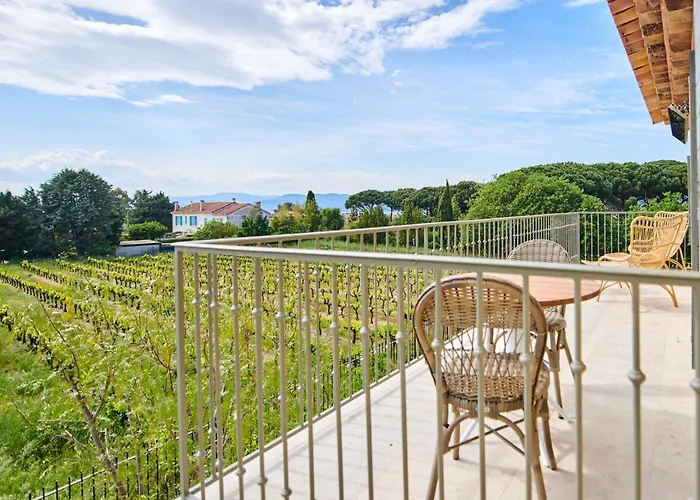 Hotel Cosy, & Saint-Tropez